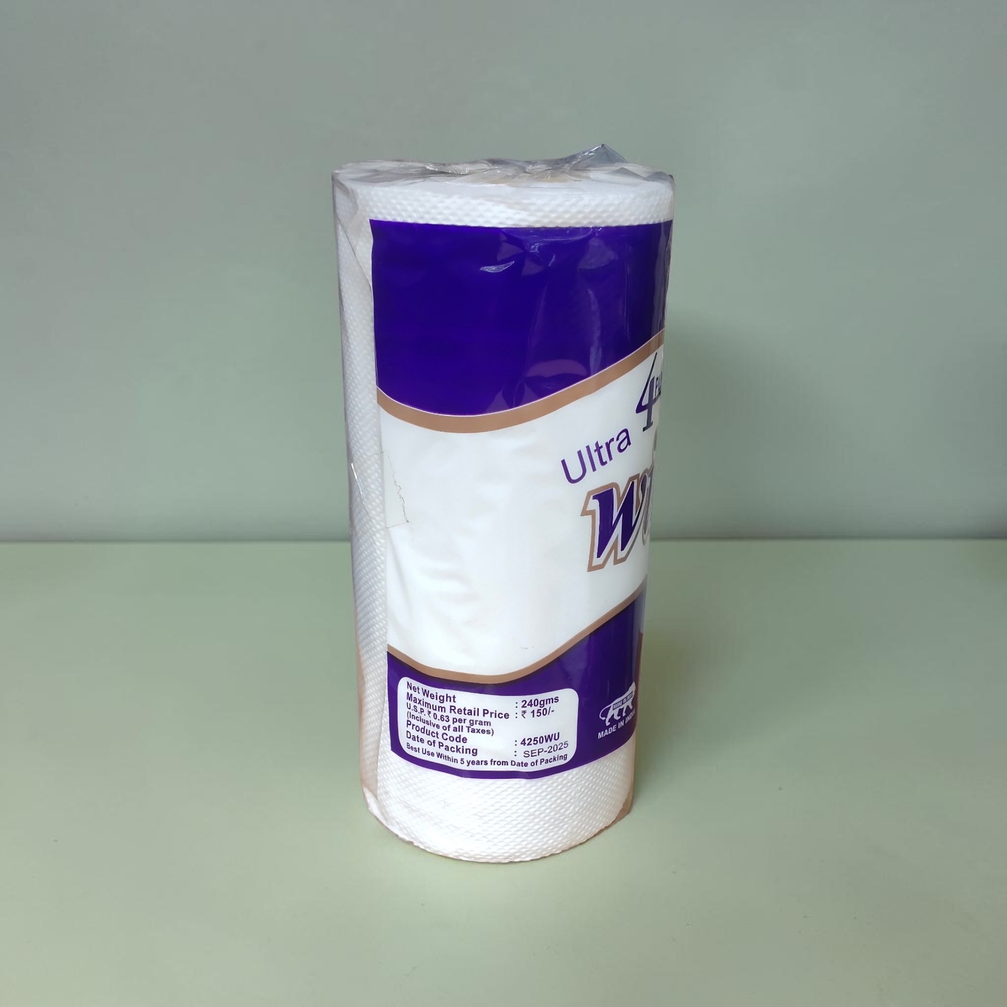 Wintex ULTRA 4 Ply Kitchen Paper Rolls(Pack of 5)