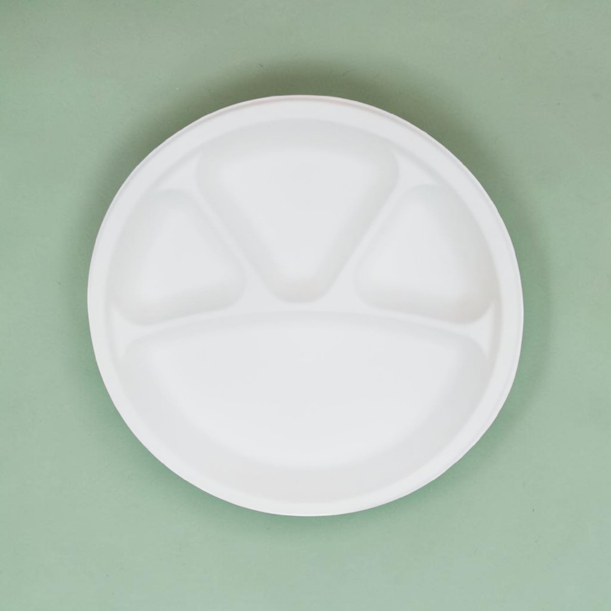 12-Inch Disposable Bagasse Plates – 4 Compartment, Pack of 25